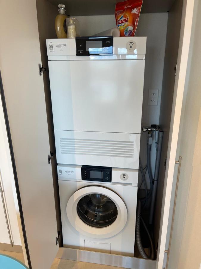 Central Apartment , Free Parking ロカルノ エクステリア 写真