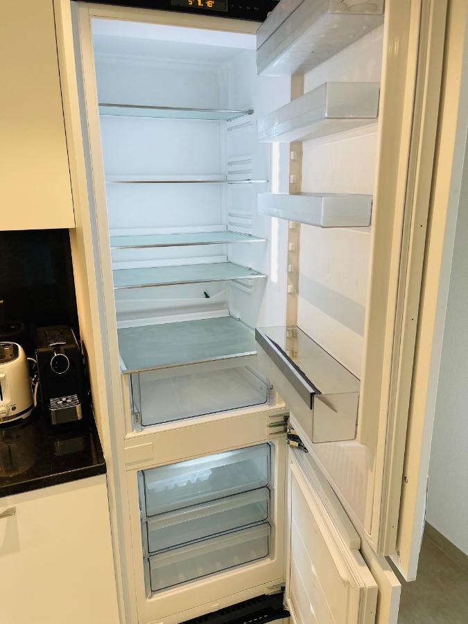 Central Apartment , Free Parking ロカルノ エクステリア 写真